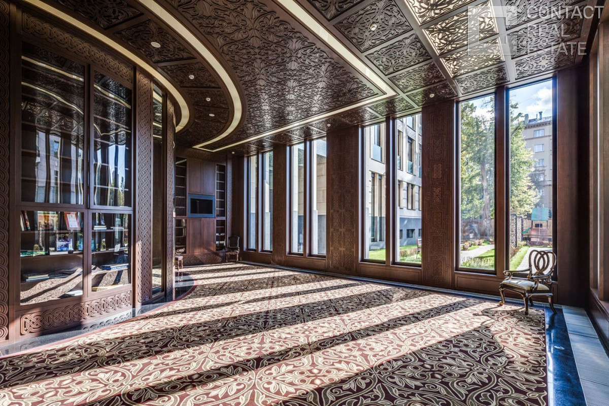 Гранатный пер., д. 8, стр. 4, «Гранатный Палас»