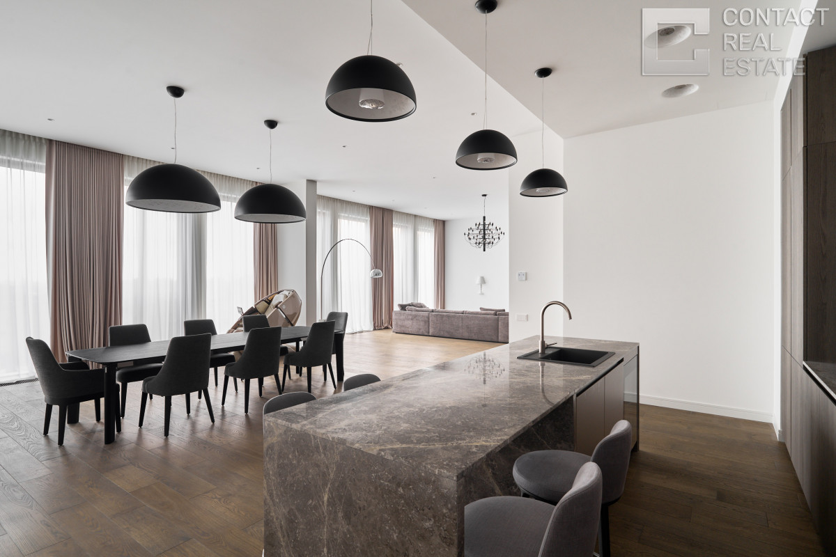 Костикова ул., д. 4, корп. 1, «Лаки» (Lucky)