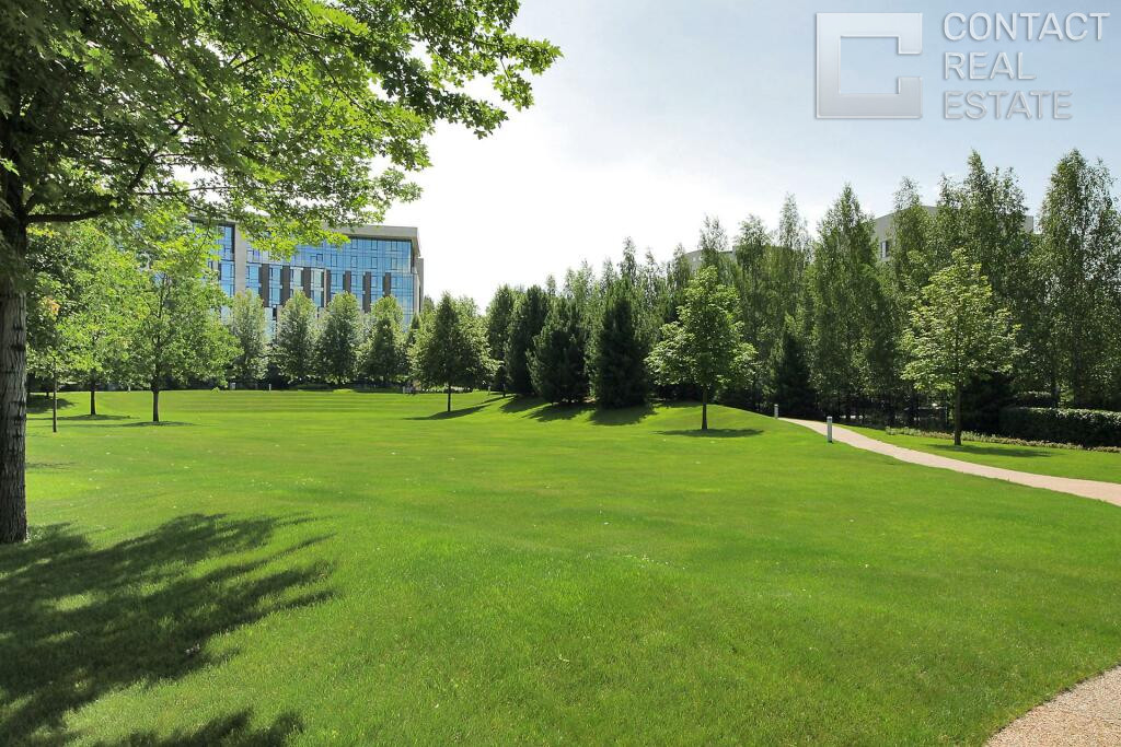 Весенняя ул., д. 2, корп. 6, «Сколково парк»