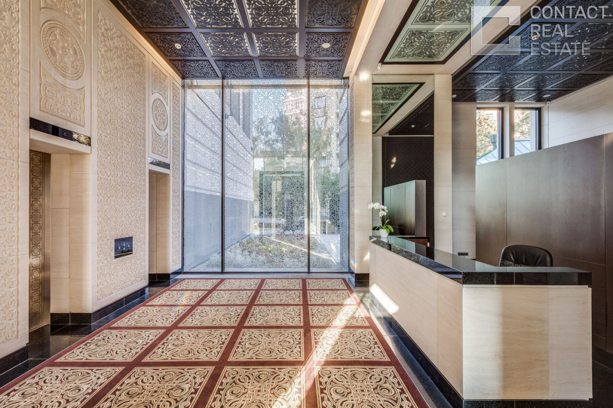 Гранатный пер., д. 8, стр. 4, «Гранатный Палас»