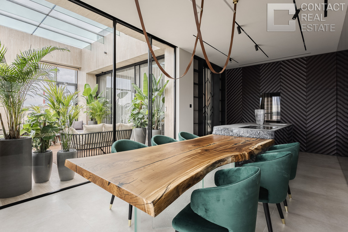 Усачёва ул., д. 15А, «Садовые Кварталы»