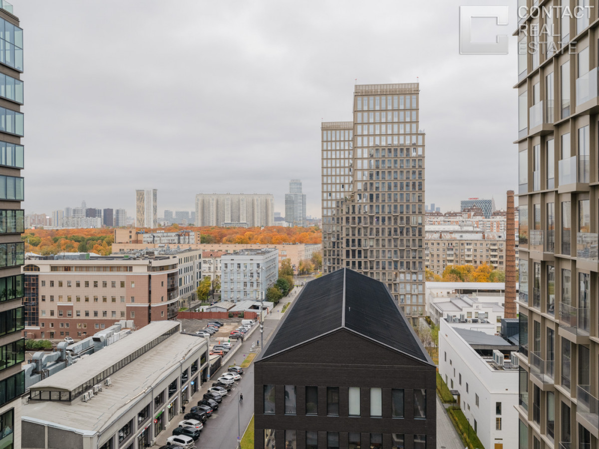 2-я Звенигородская ул., вл. 12, «Лаки» (Lucky)