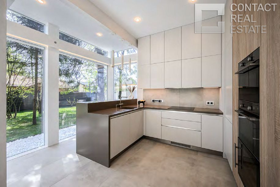 Зеленая роща