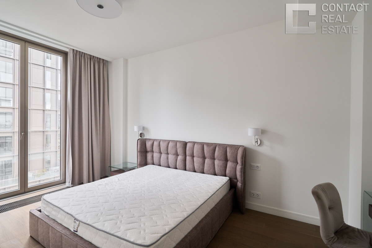 Костикова ул., д. 4, корп. 3, «Лаки» (Lucky)