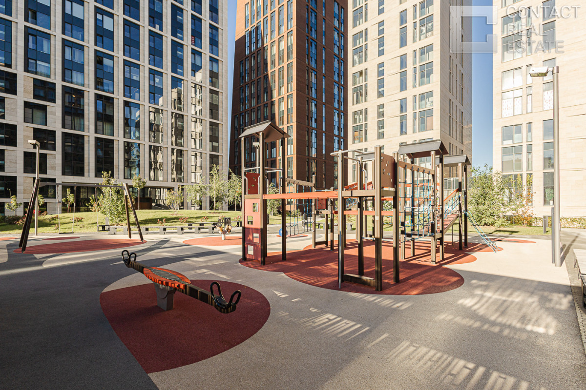 Усачёва ул., д. 13, «Садовые Кварталы»