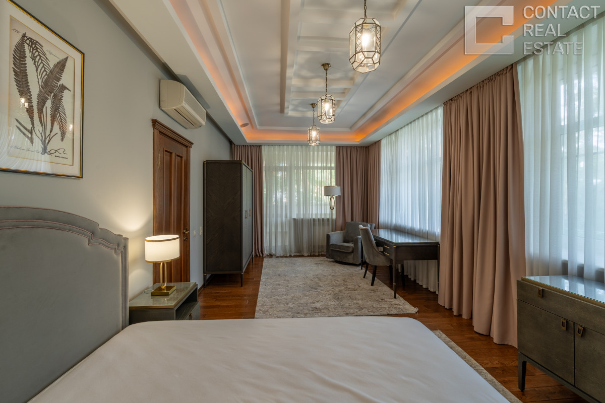 Дом в аренду в центре Жуковки