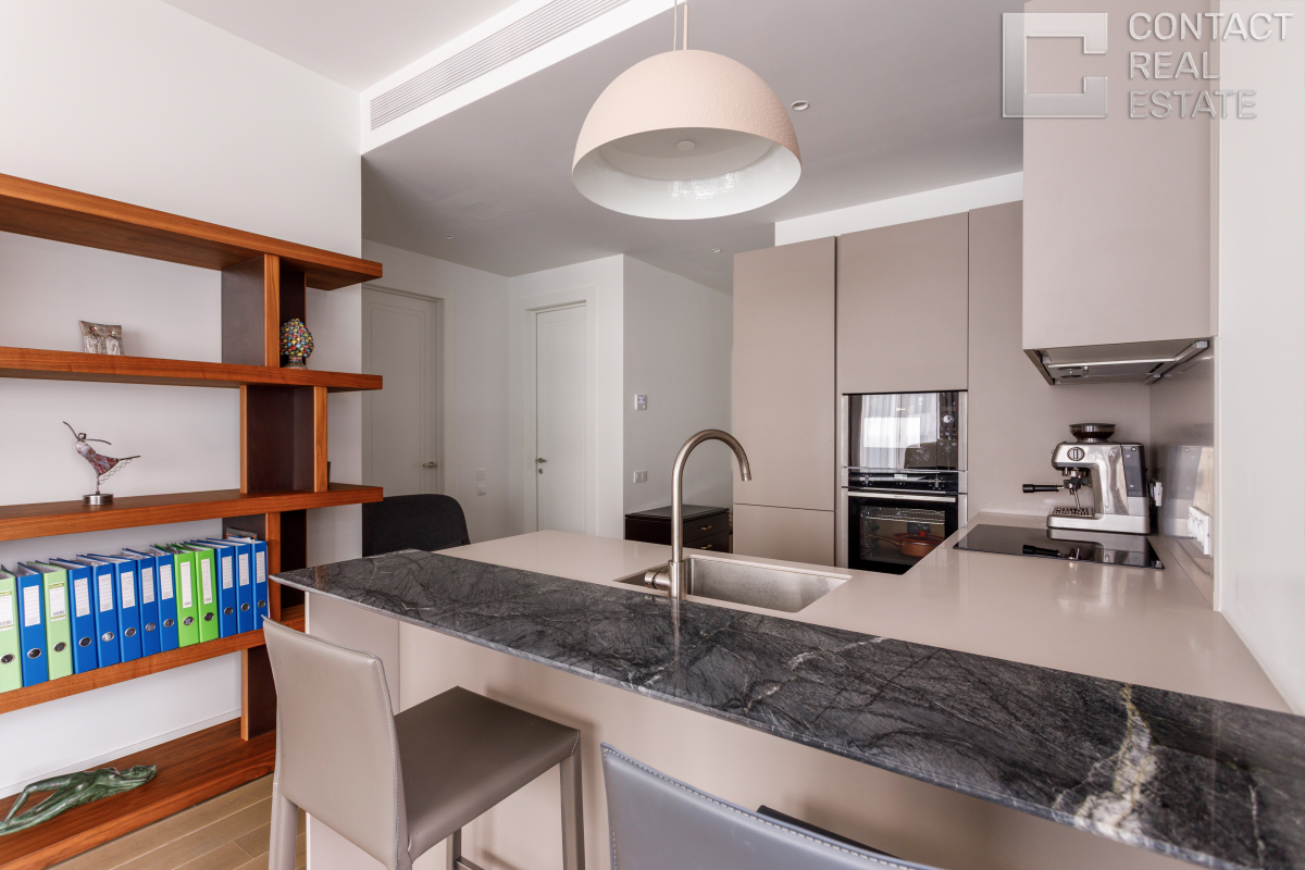 Костикова ул., д. 4, корп. 1, «Лаки» (Lucky)