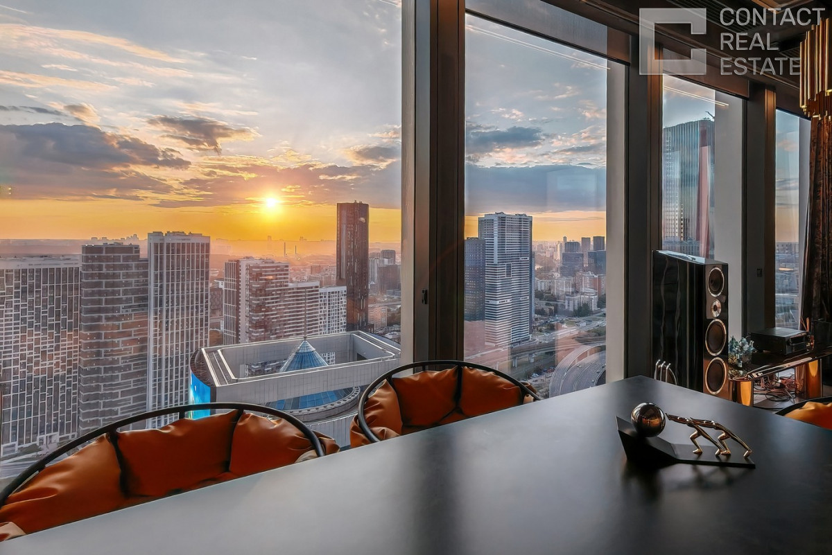 1-й Красногвардейский пр., уч. 17-18, «NEVA TOWERS» (Нева Тауэрс)