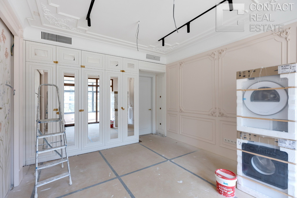 Погодинская ул., д. 2, «Жизнь на Плющихе»