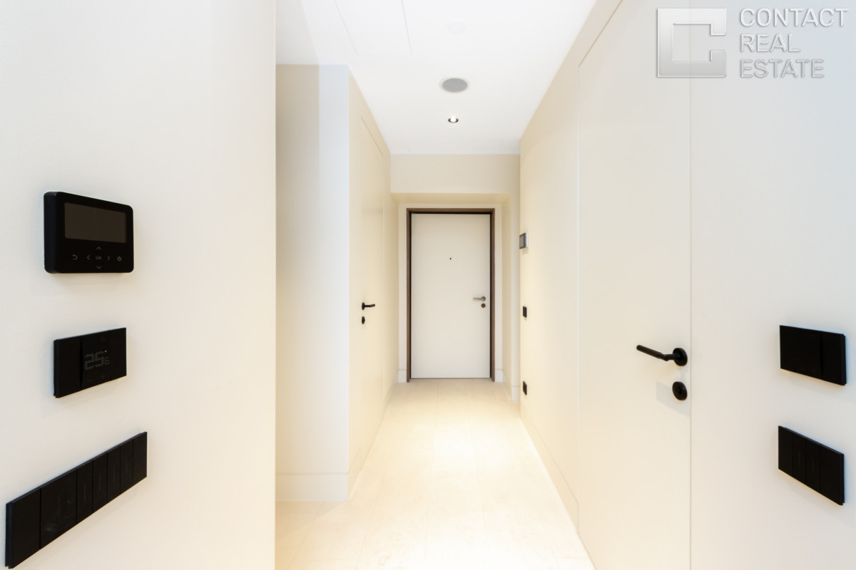 Поклонная ул., д. 9, «Поклонная 9»