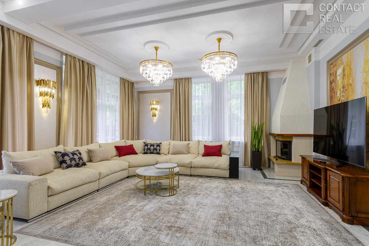 Дом в аренду в центре Жуковки