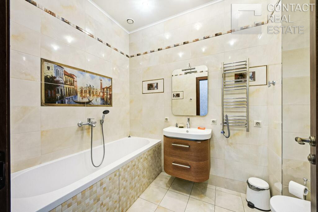 Минская ул., д. 1Г, «Золотые ключи-2»