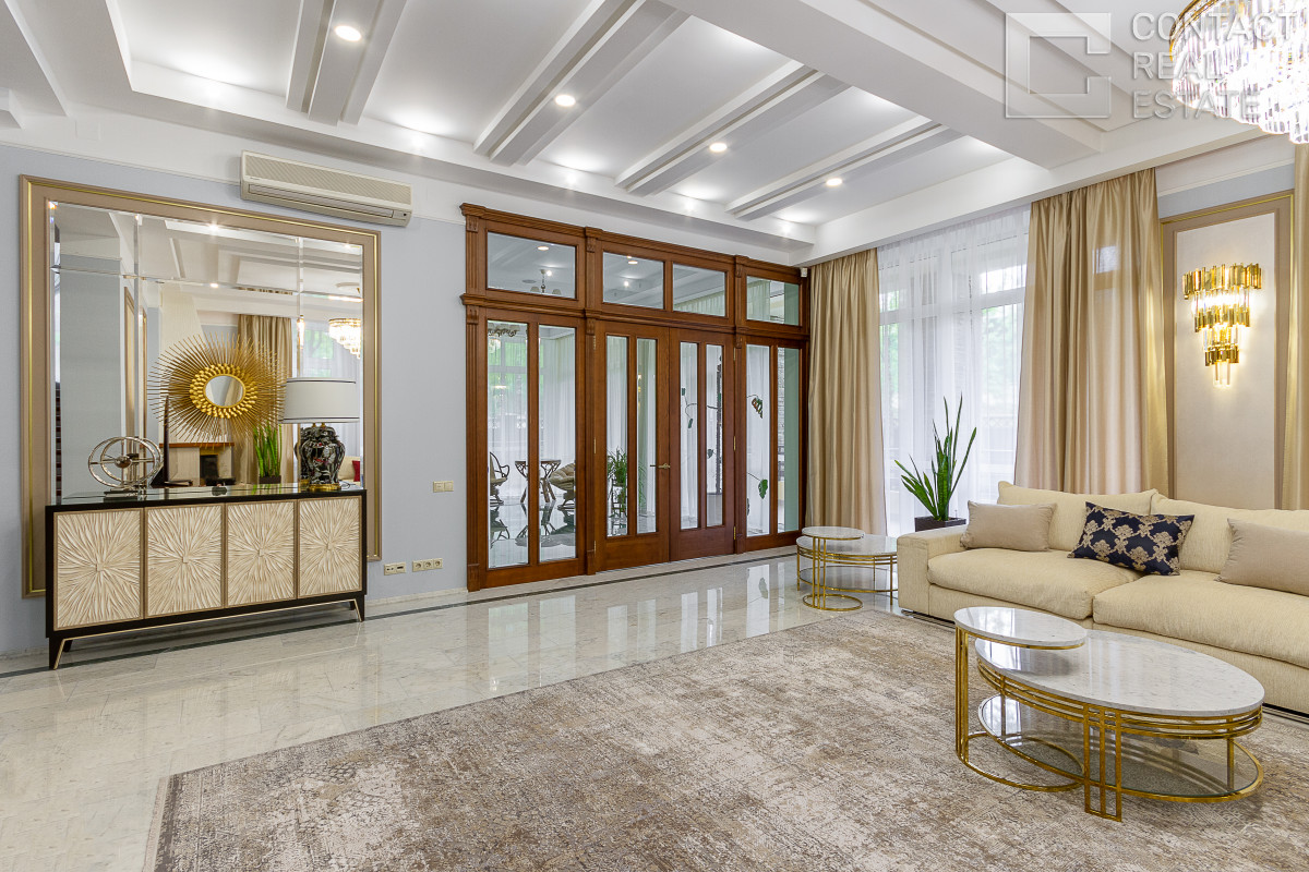 Дом в аренду в центре Жуковки