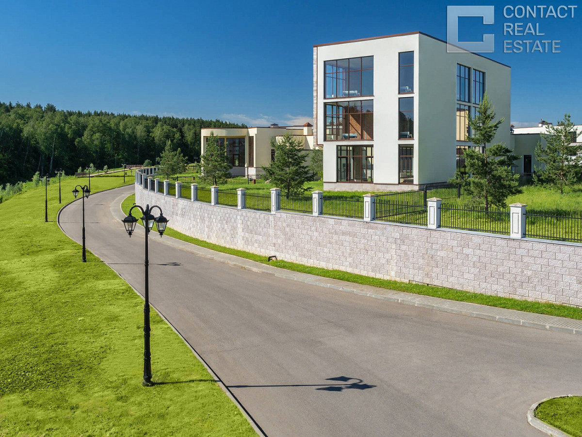 Березки River Village