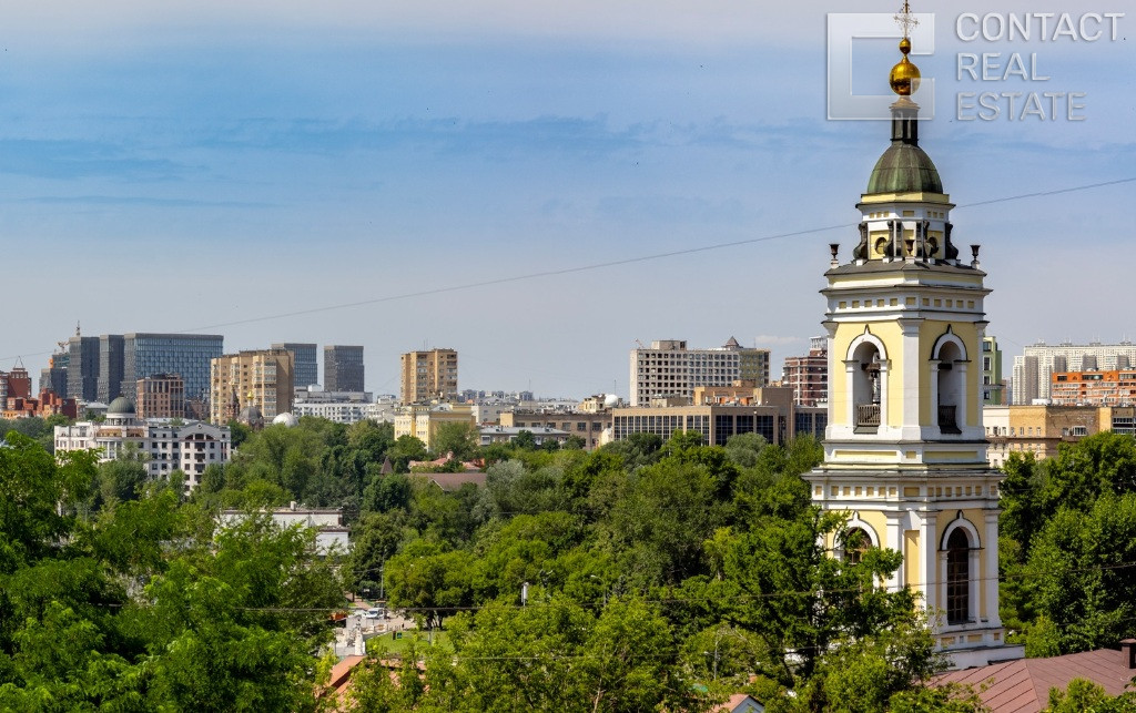 Новый Арбат ул., д. 32, «Звезды Арбата»