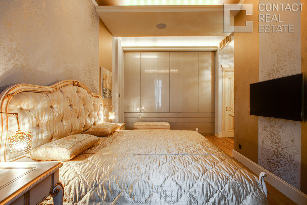 Большой Палашёвский пер., д. 10