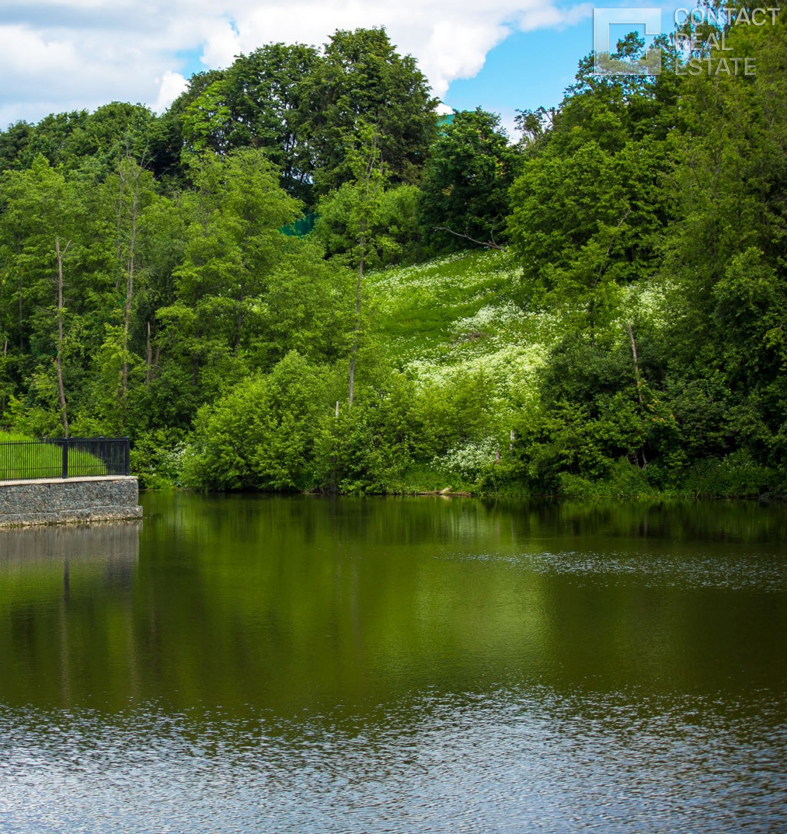 Березки River Village