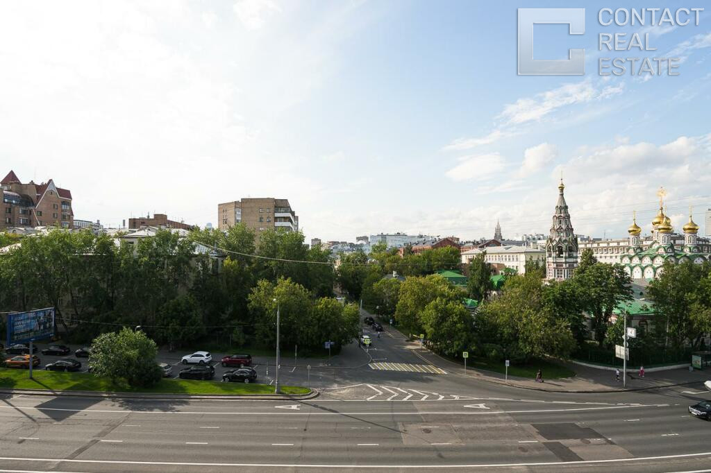 Комсомольский пр., д. 9А, «Николаевский Дом»