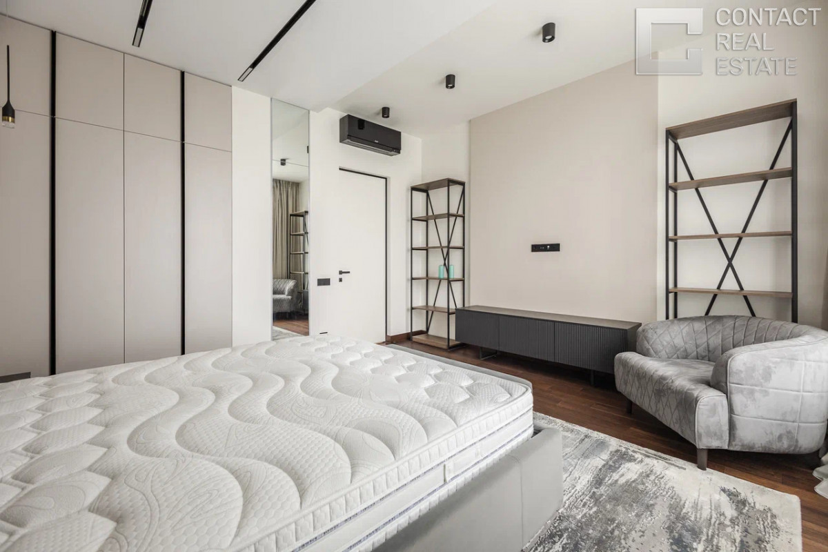 Мантулинская ул., д. 9, «City Park» (Сити Парк)