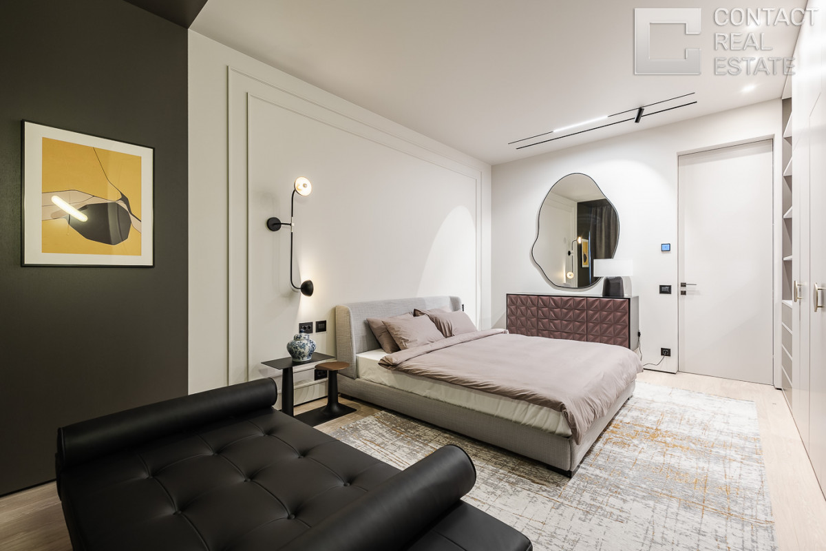 Усачёва ул., д. 15А, «Садовые Кварталы»