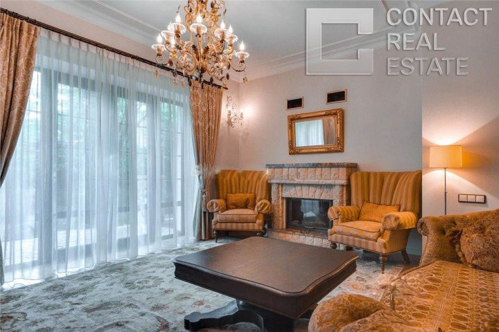 Изумрудный век