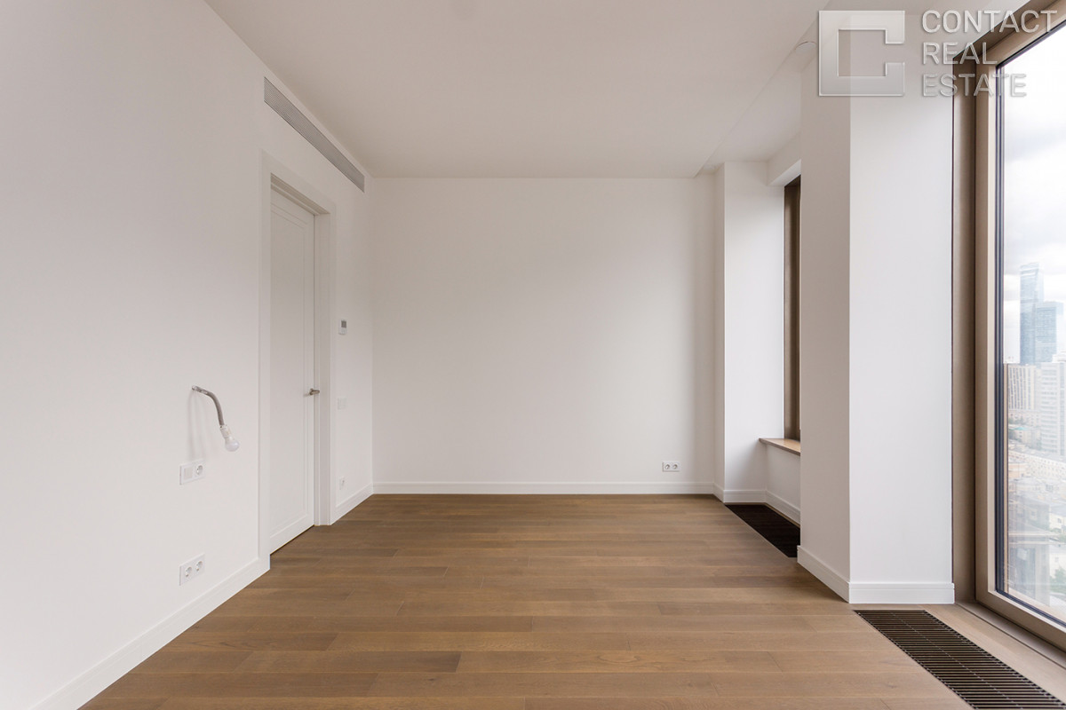 Костикова ул., д. 4, корп. 5, «Лаки» (Lucky)