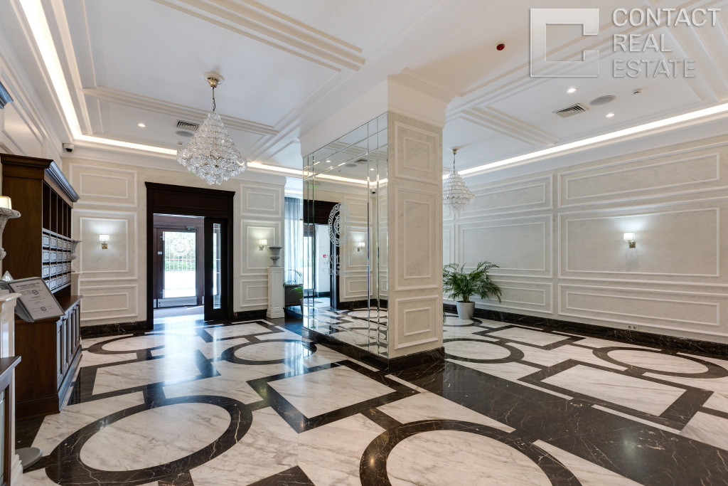 Погодинская ул., д. 2, «Жизнь на Плющихе»