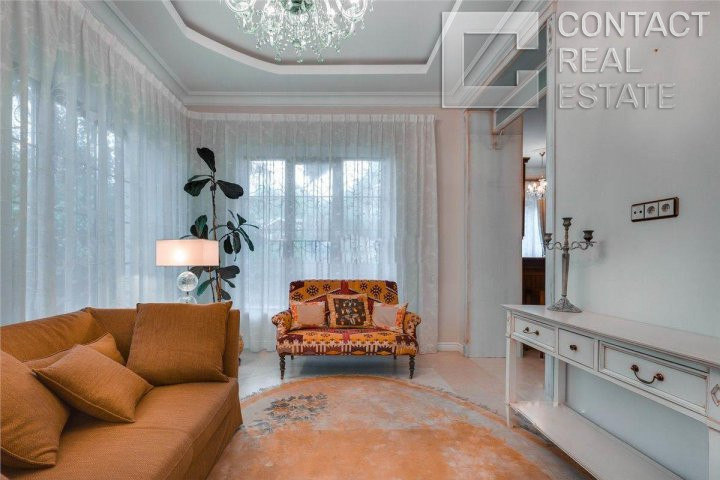 Изумрудный век