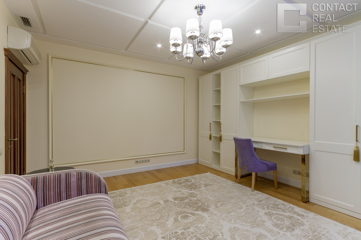 Дом в аренду в центре Жуковки