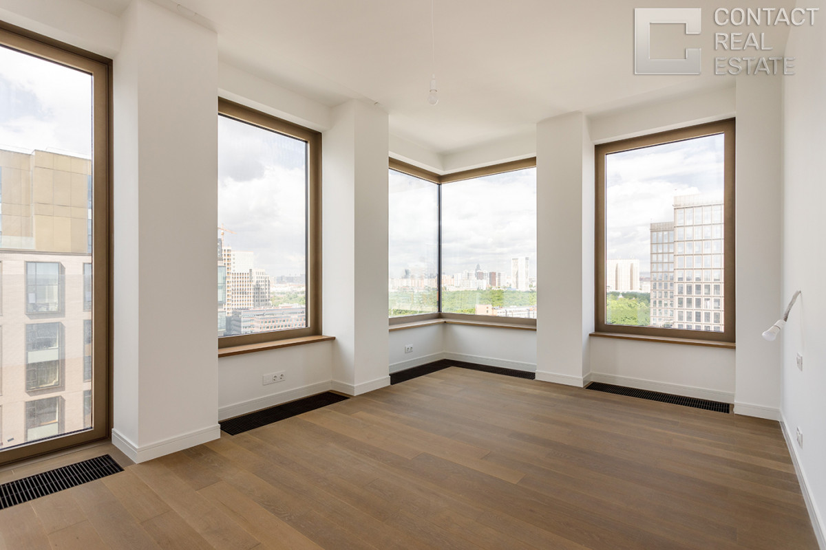 Костикова ул., д. 4, корп. 5, «Лаки» (Lucky)