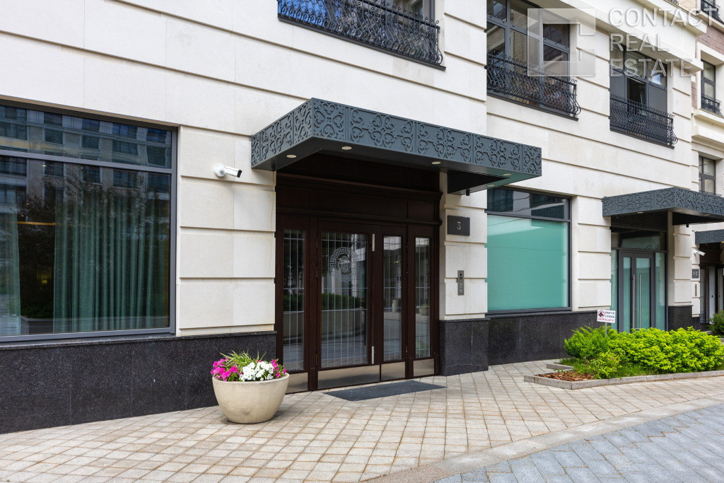 Погодинская ул., д. 2, «Жизнь на Плющихе»