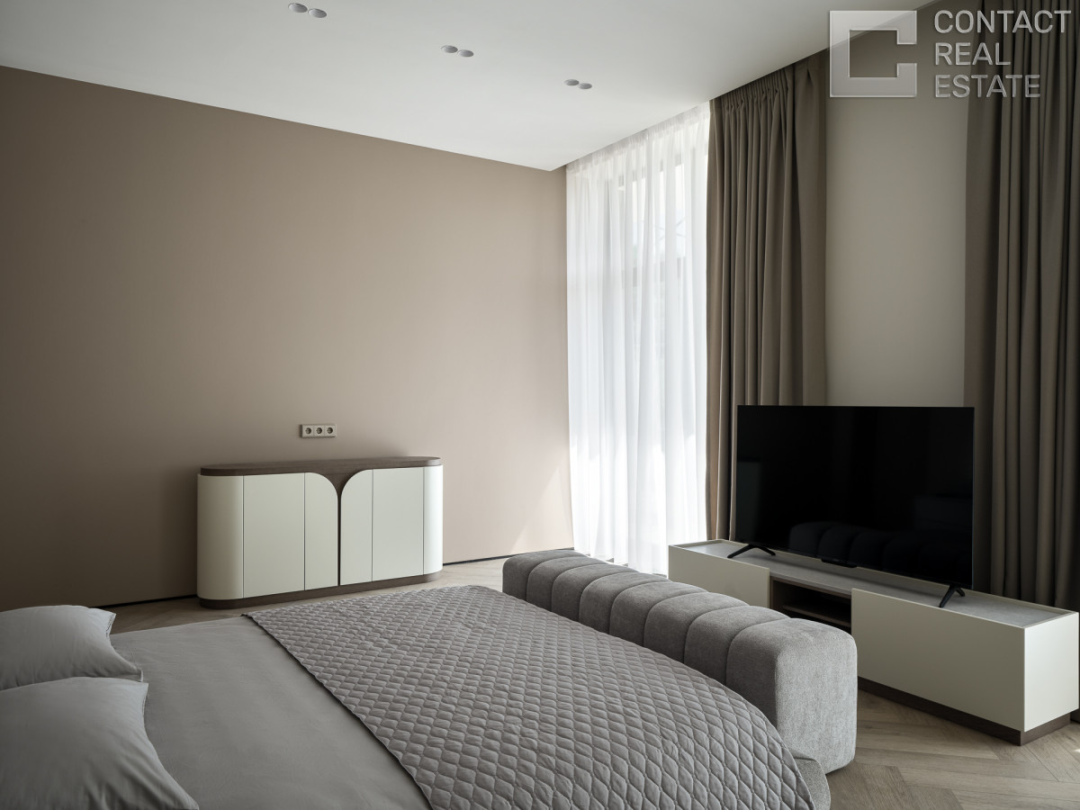 Sunny Hills / Санни Хиллс