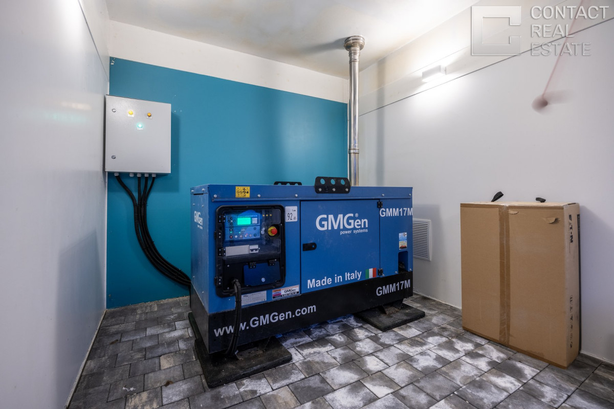 Ренессанс парк