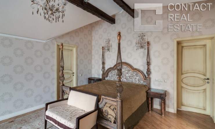 Изумрудный век