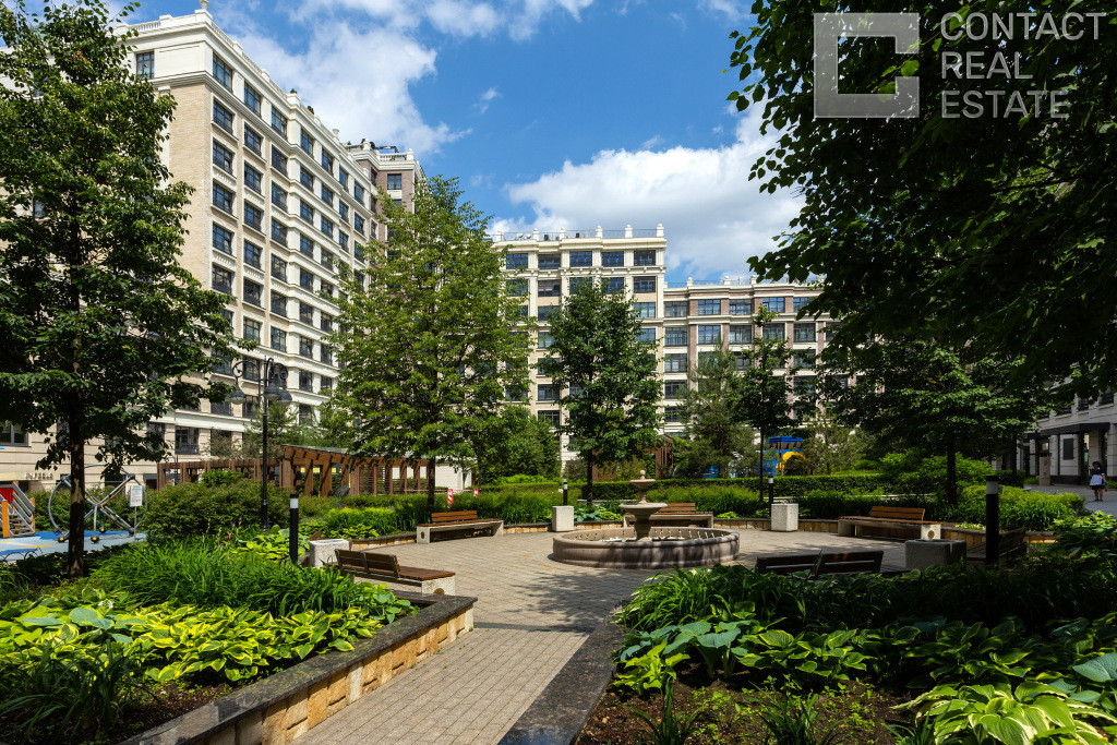 Погодинская ул., д. 2, «Жизнь на Плющихе»