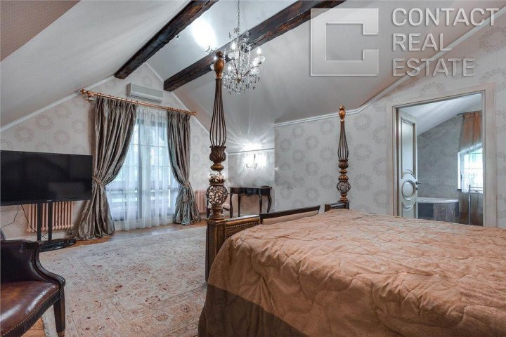 Изумрудный век