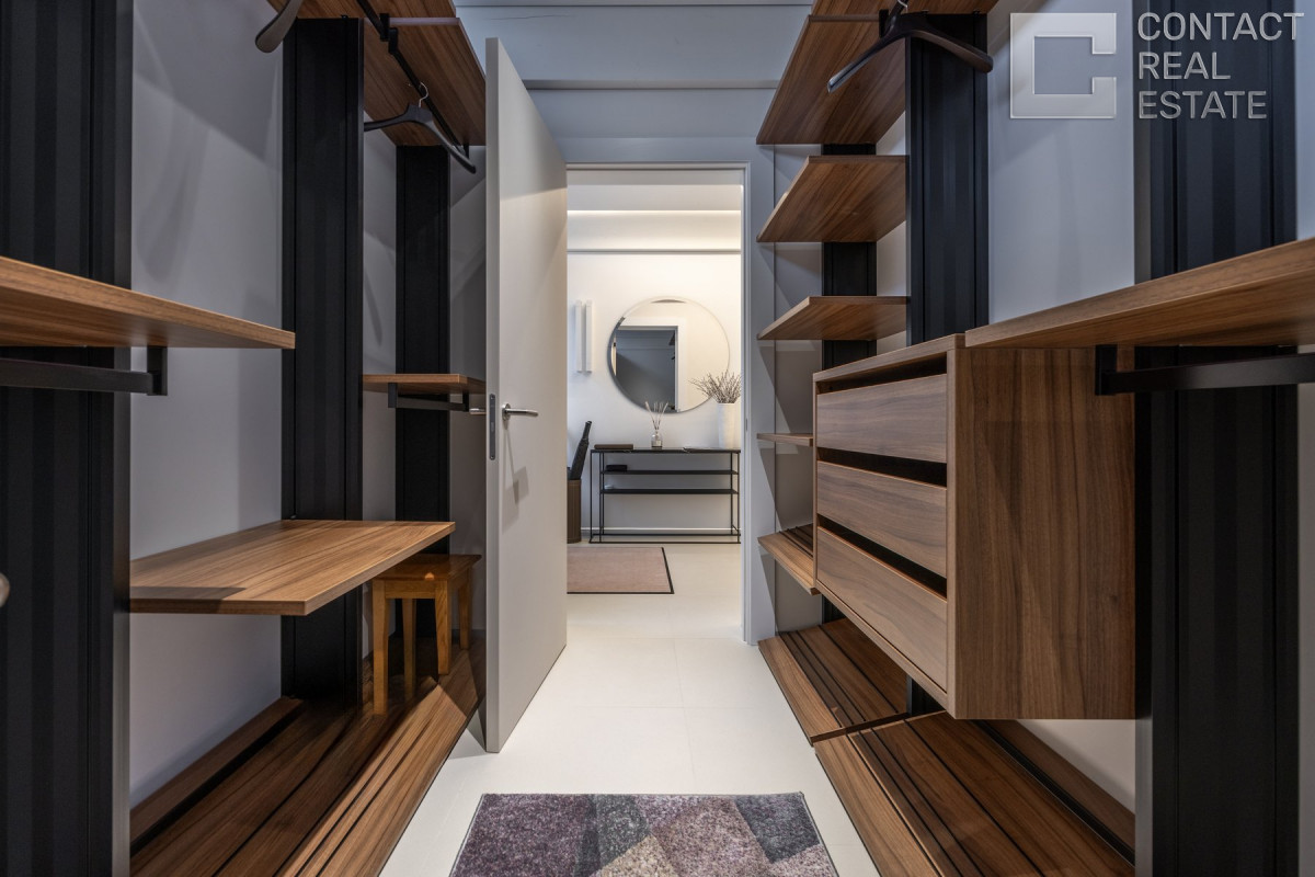 Ренессанс парк