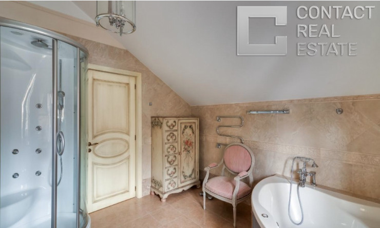 Изумрудный век