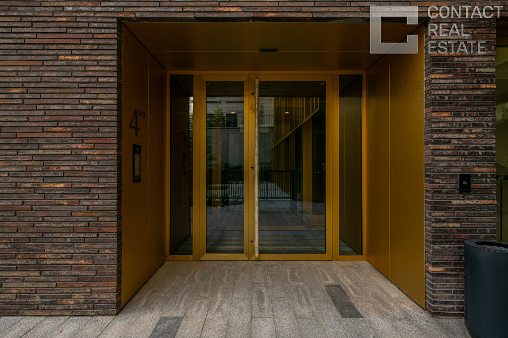 Тессинский пер., д. 1, «Тессинский 1»