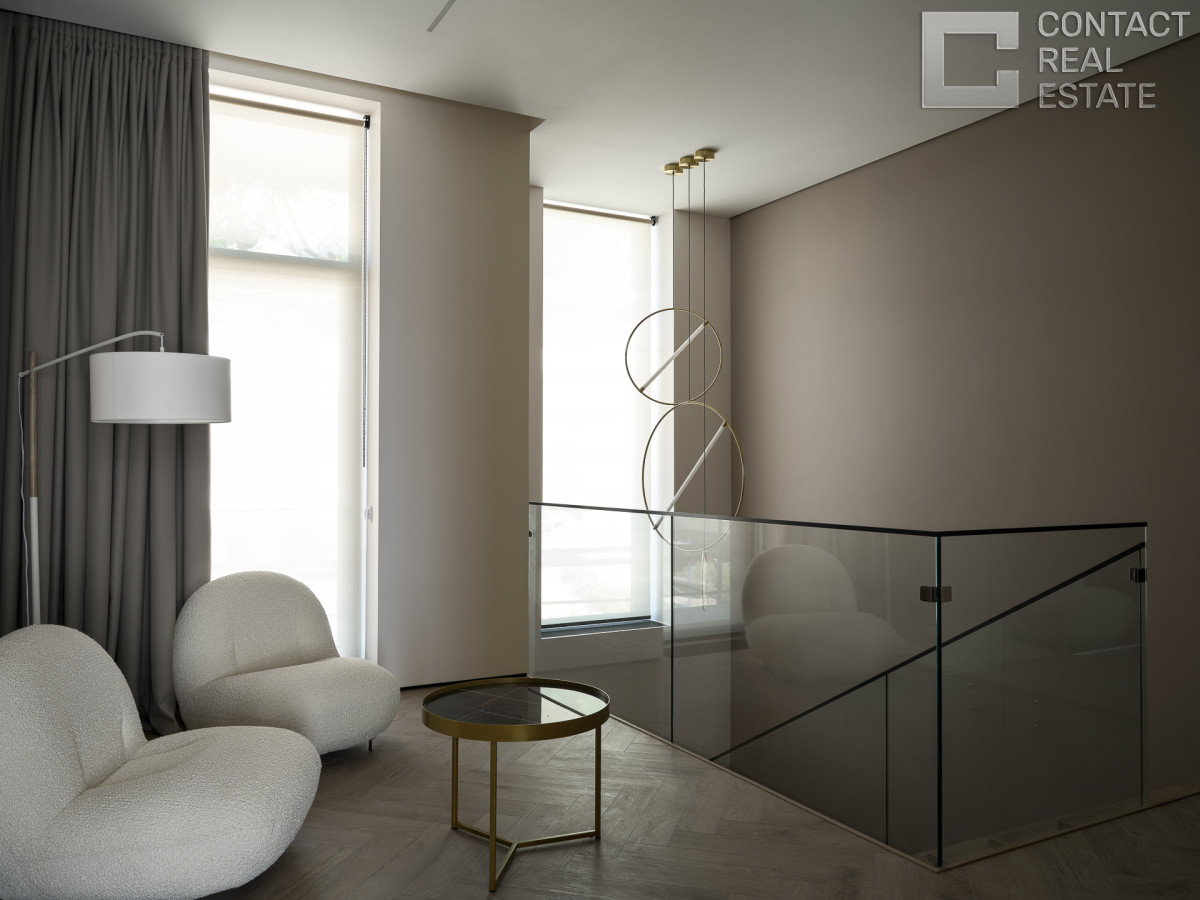 Sunny Hills / Санни Хиллс