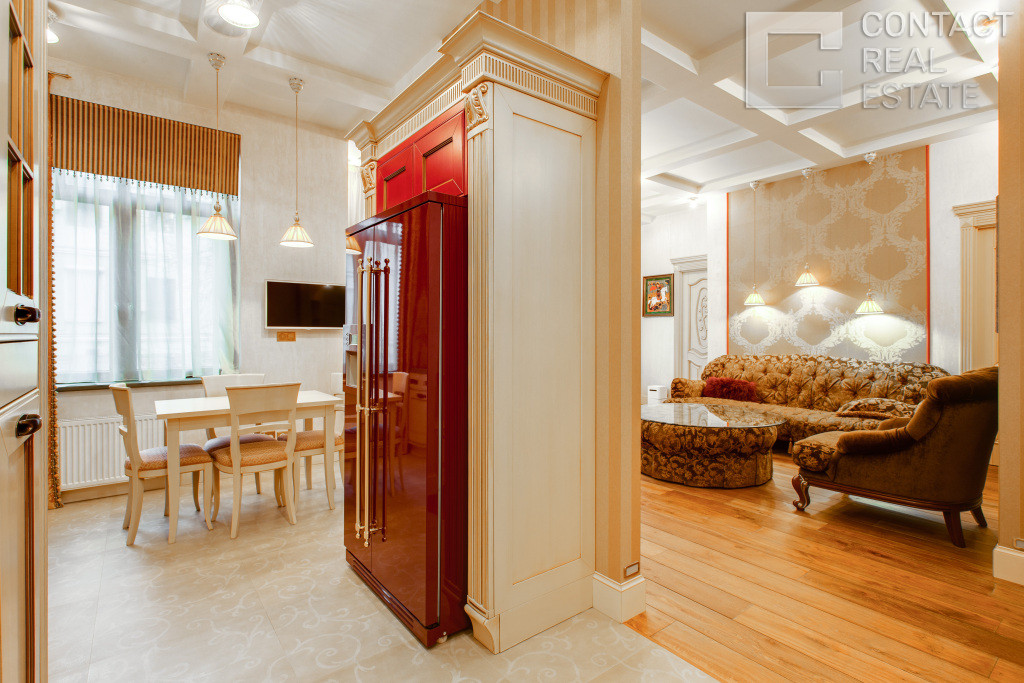 Большой Палашёвский пер., д. 10