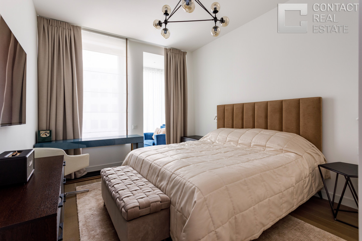 Костикова ул., д. 4, корп. 1, «Лаки» (Lucky)