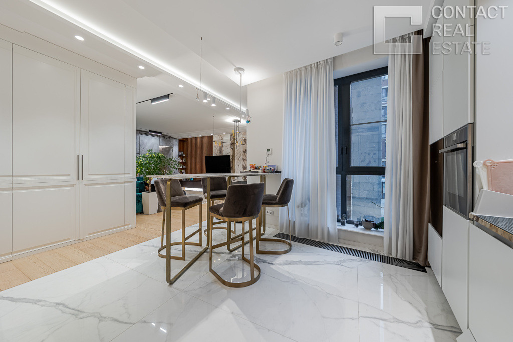 Малая Пироговская ул., д. 8, «Баррин Хаус» (Barrin House)