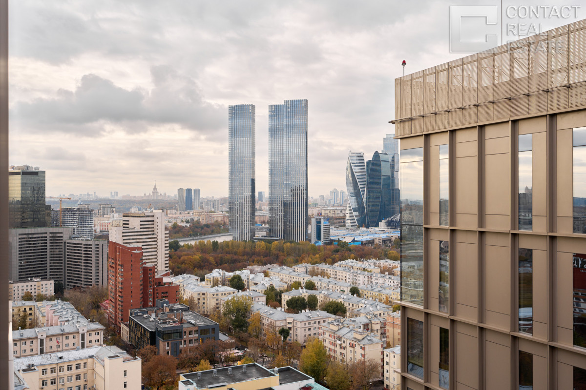 Костикова ул., д. 4, корп. 1, «Лаки» (Lucky)