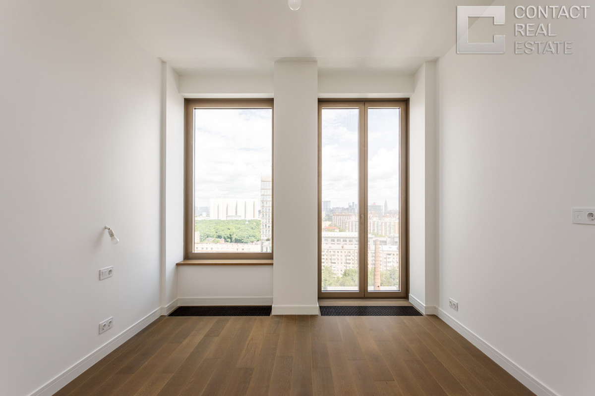 Костикова ул., д. 4, корп. 5, «Лаки» (Lucky)