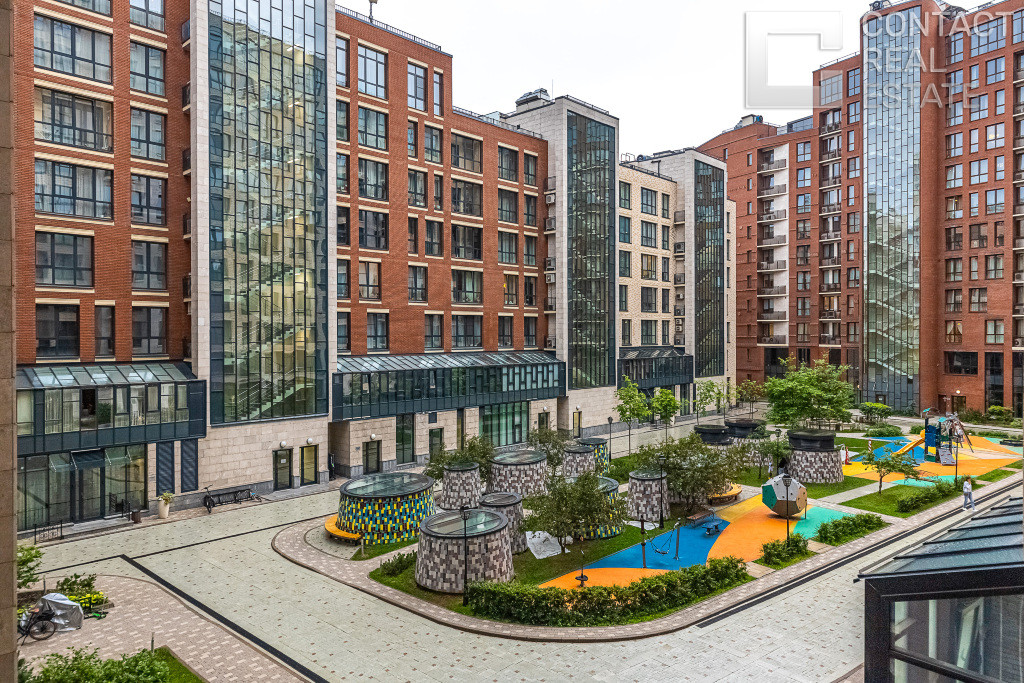 Малая Пироговская ул., д. 8, «Баррин Хаус» (Barrin House)