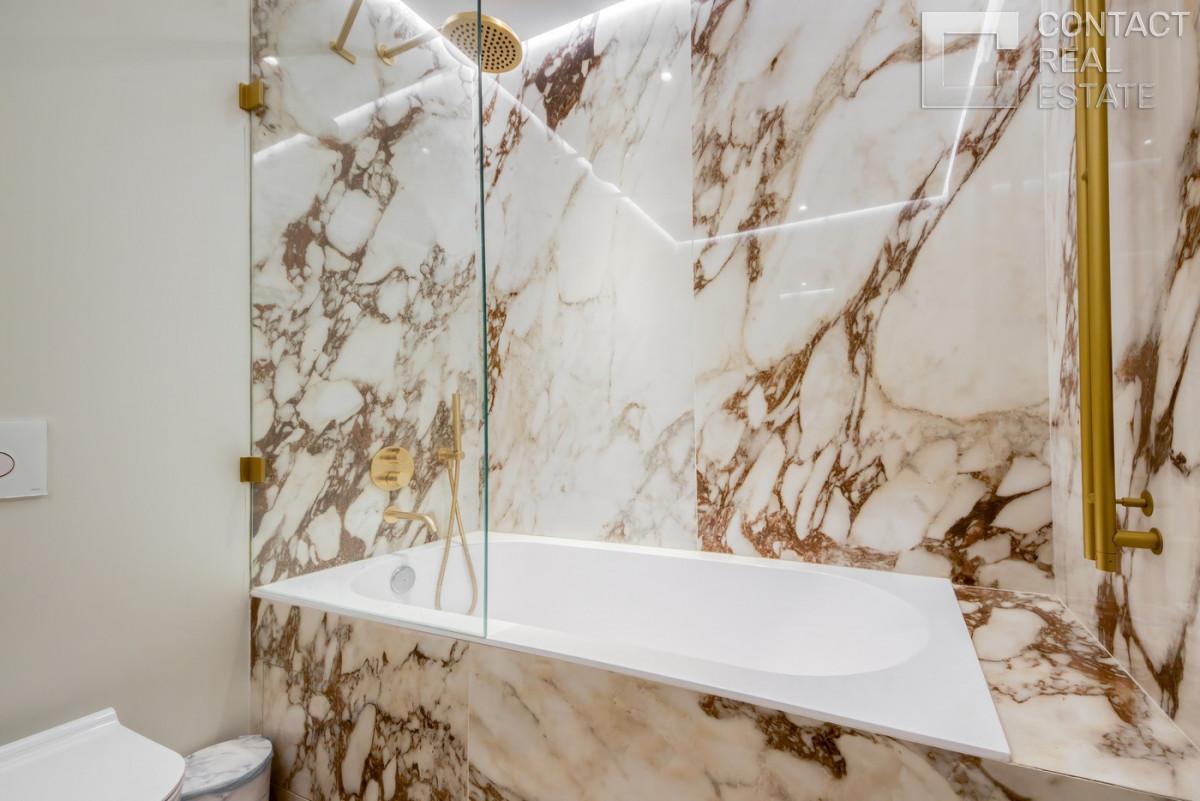 Поклонная ул., д. 9, «Поклонная 9»