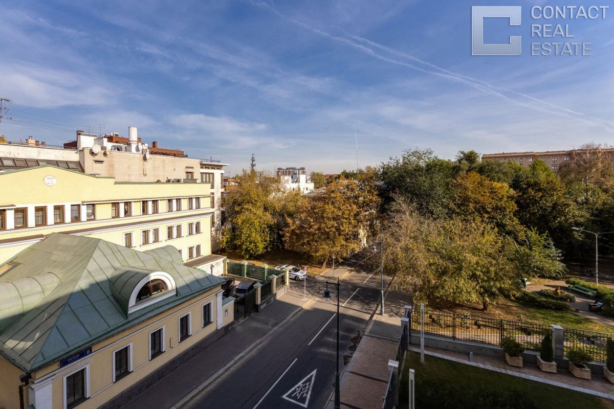 Хилков пер., д. 5 «Особняк в Хилковом переулке»