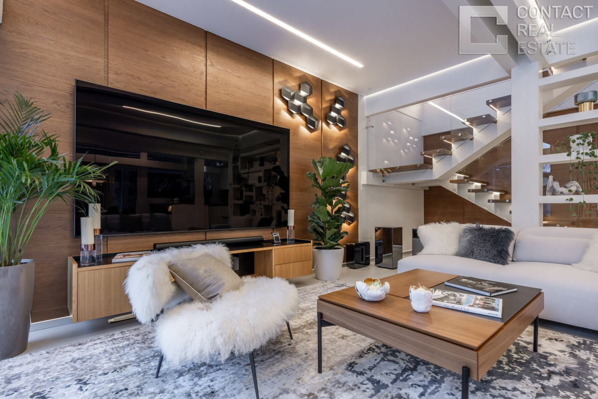 Ренессанс парк