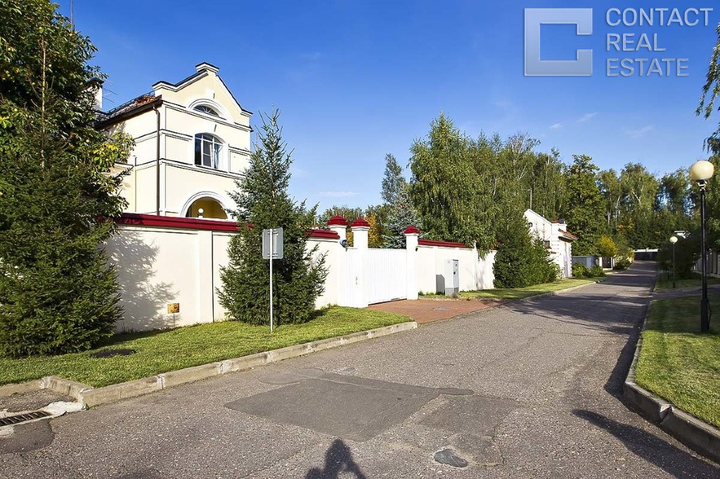 Изумрудный век